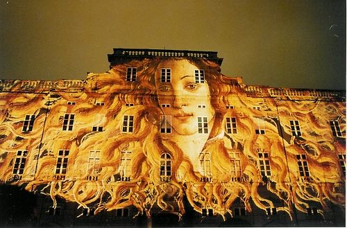 Take Part in Illuminate Herstory, Ireland’s annual light festival celebrating women and girls 5th-8th Jan 2018